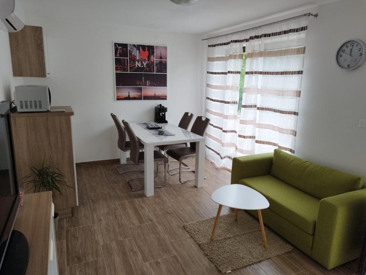 Apartamento Mia Rijeka Exterior foto